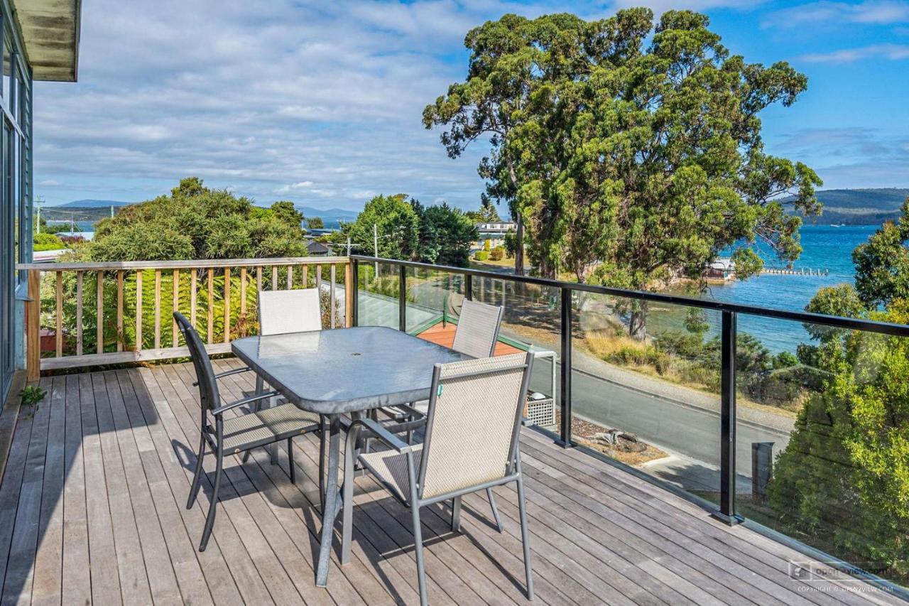 The Beach House- Private Jacuzzi And Wood Fire! Dover Exterior photo