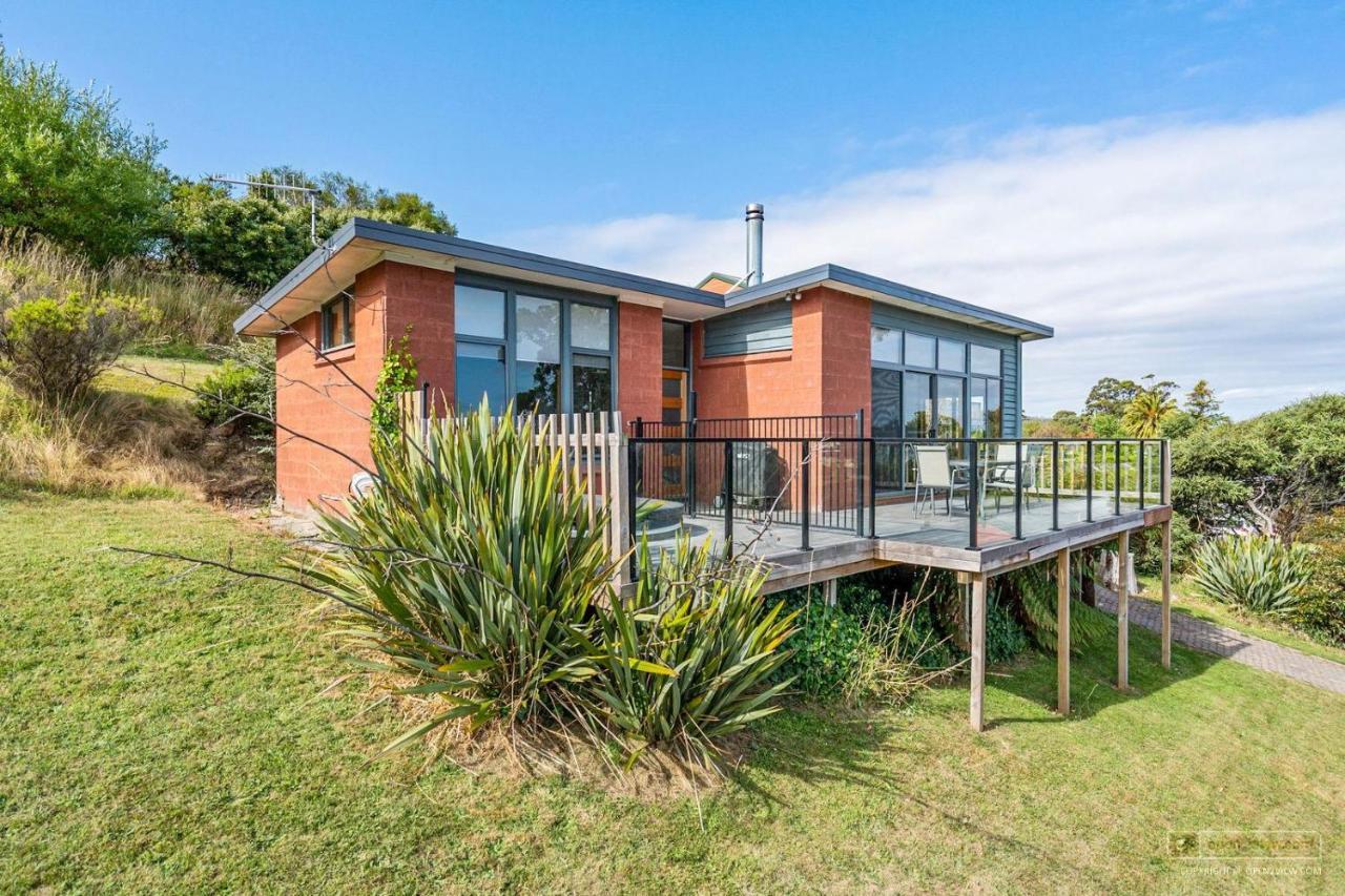 The Beach House- Private Jacuzzi And Wood Fire! Dover Exterior photo